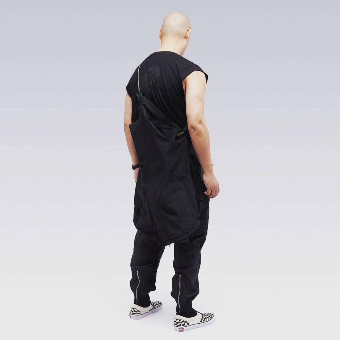 SNEAKREAPER INDUSTRIES