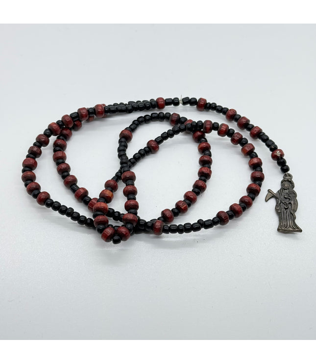 Rosario Preparando De Madera Retorno De Todo Mal