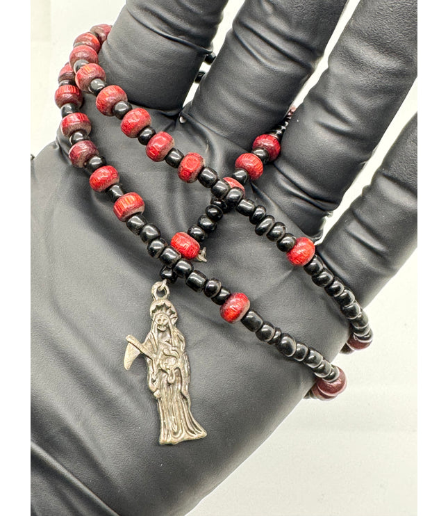 Rosario Preparando De Madera Retorno De Todo Mal