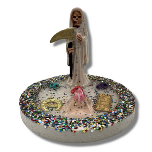 Altar De La Fortuna De Santa Muerte