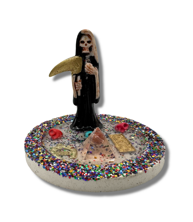 Altar De La Fortuna De Santa Muerte